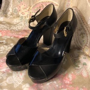 Gorgeous Michael Kors Black Platform Sandals